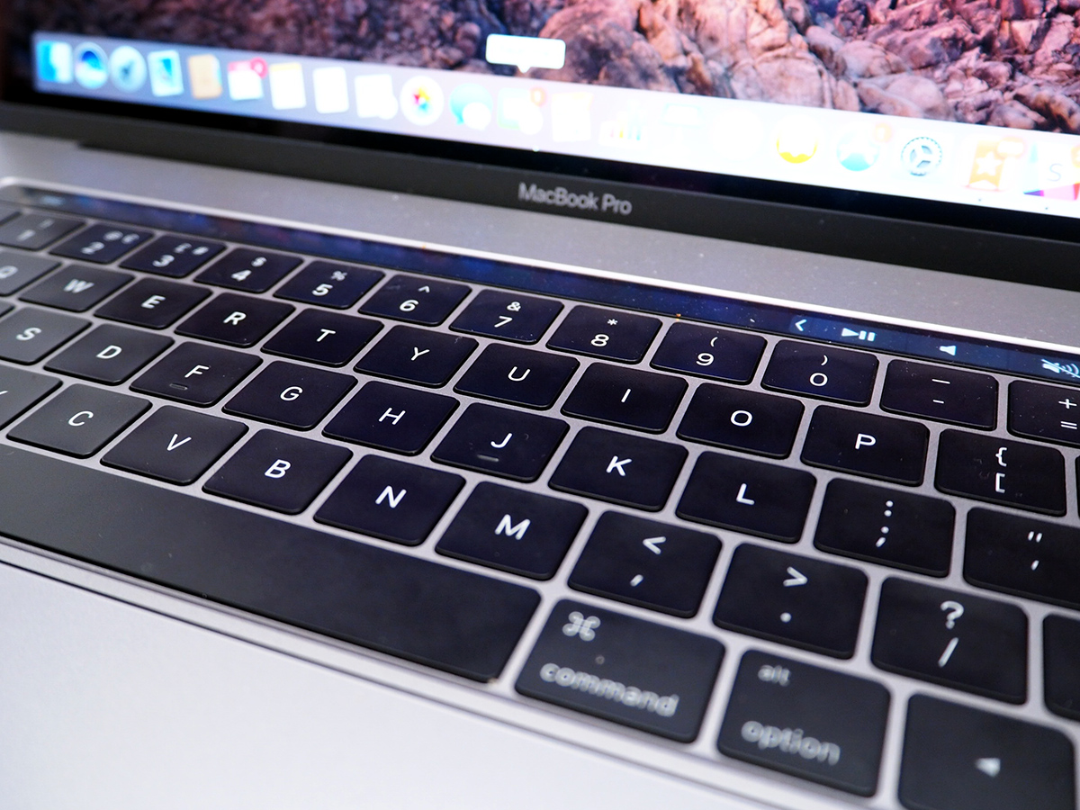 2016 Apple MacBook Pro 15in with Touch Bar review | Stuff