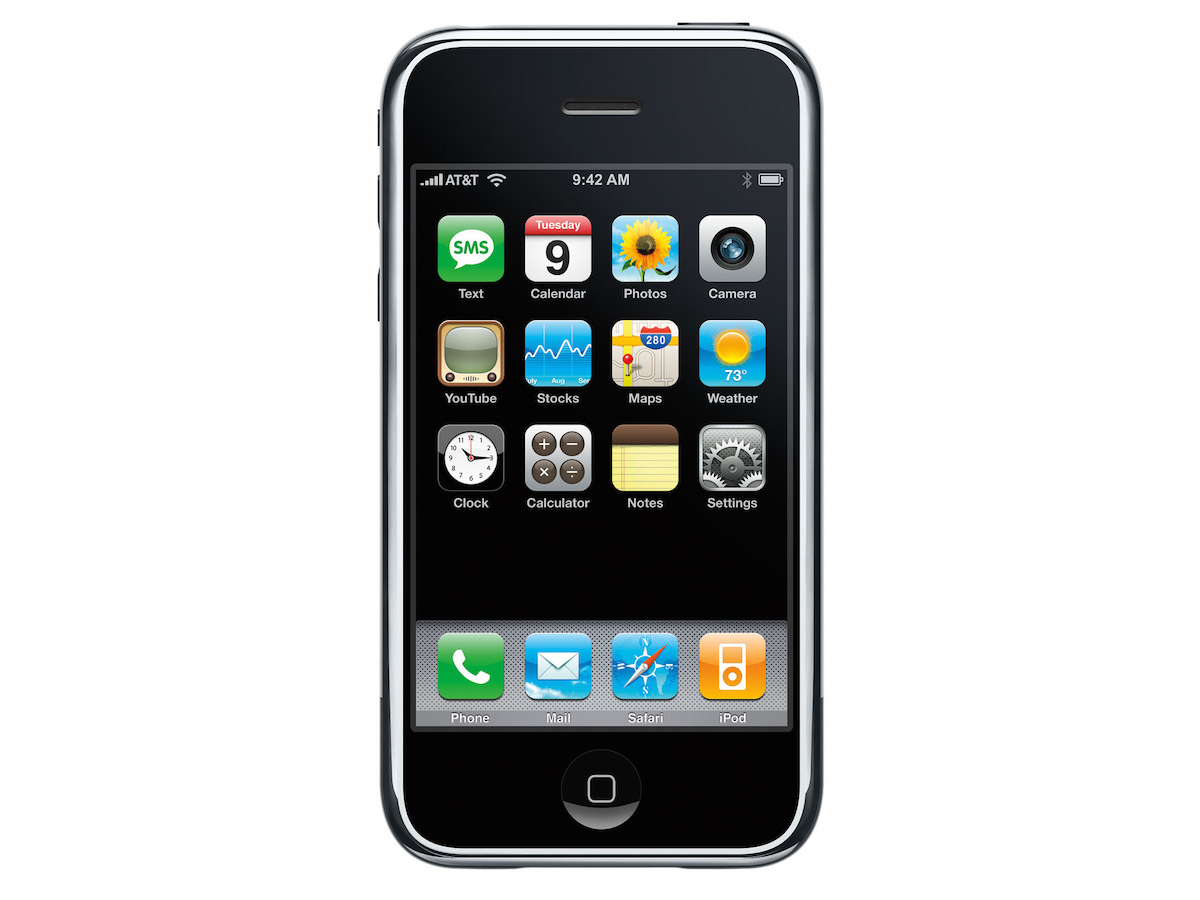 2) IPHONE (2007)