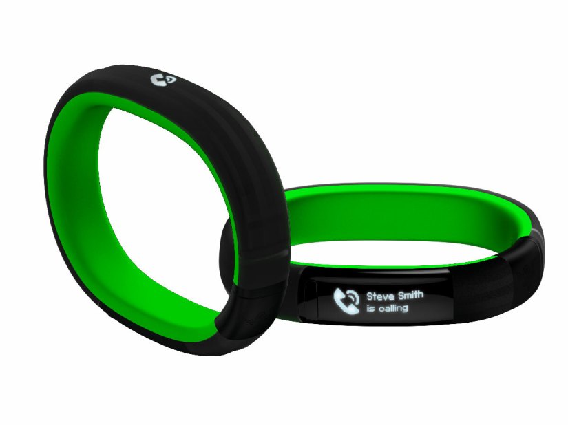 Part smartwatch, part fitness band: Razer enters the wearables race with the Nabu