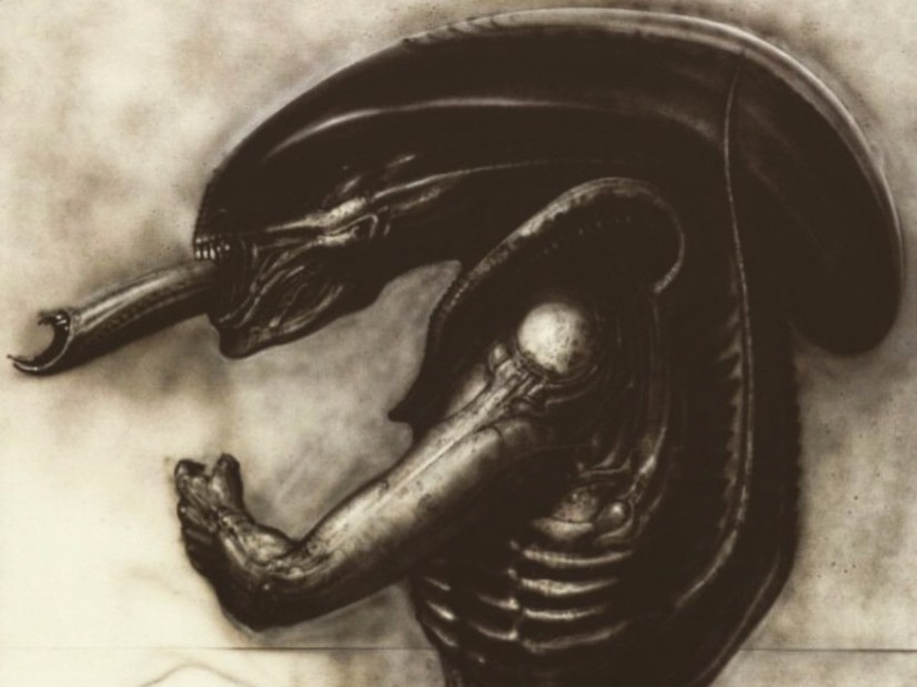 New Alien film planned from District 9 director, Neill Blomkamp