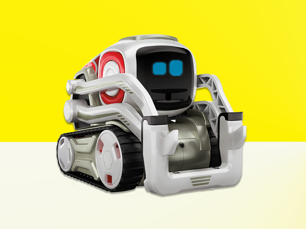 Anki's Cozmo robot is a surprise hit, temporarily selling out ahead of the  holidays