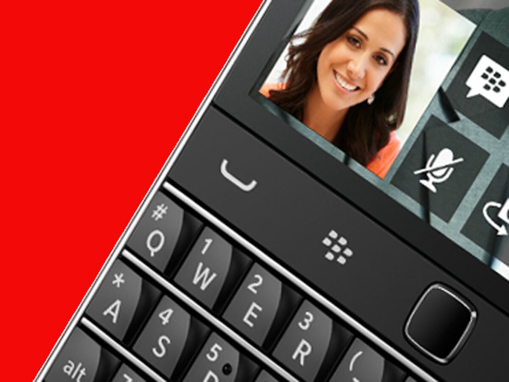 Blackberry Classic Will Ape The Keyboard And Shape Of Classic