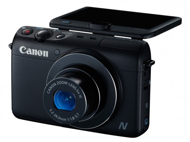 Canon PowerShot N100 takes a selfie and a front shot at the same time