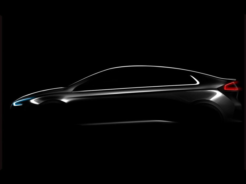 Hyundai’s all-electric Ioniq teased in renderings