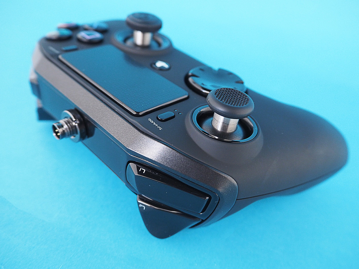 Review : Nacon Revolution Pro PlayStation 4 Controller (Updated with Video)  : Seasoned Gaming