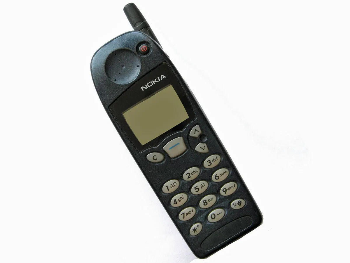 nokia mobile phone with antenna