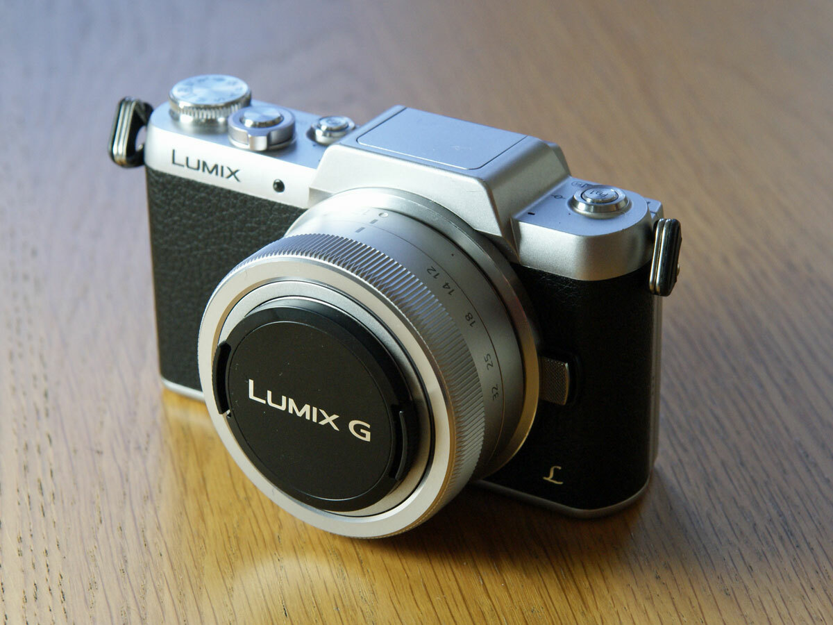 Panasonic LUMIX DMC-GF7W LUMIXGF7 - デジタルカメラ