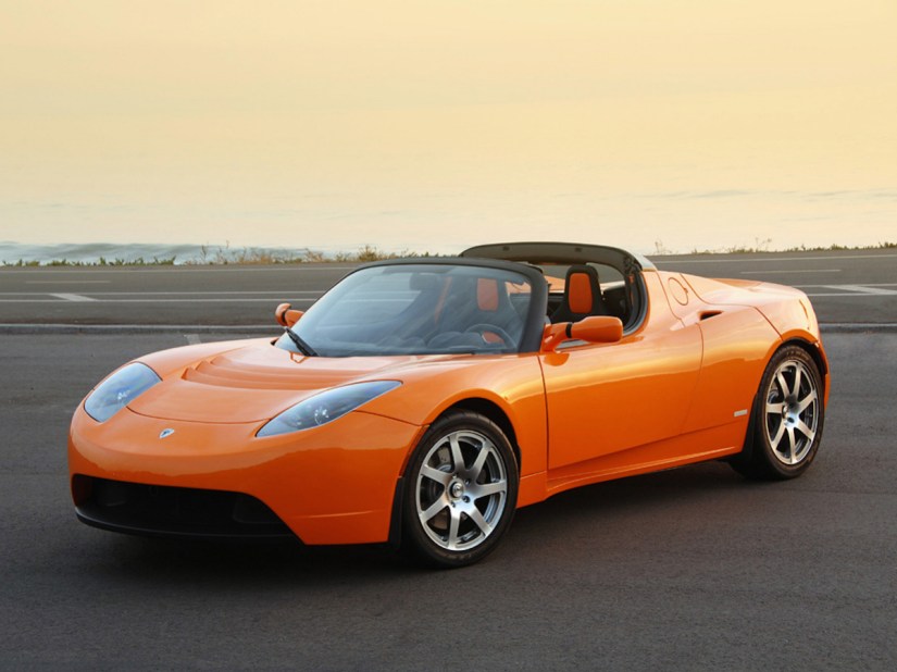 Tesla Motors is making a new Roadster – for release in 2019, apparently