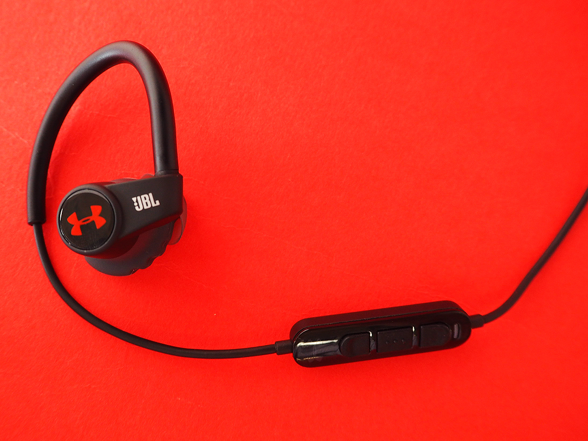 melón Canoa su JBL Under Armour Sport Wireless Heart Rate headphones hands-on review and  first impressions | Stuff