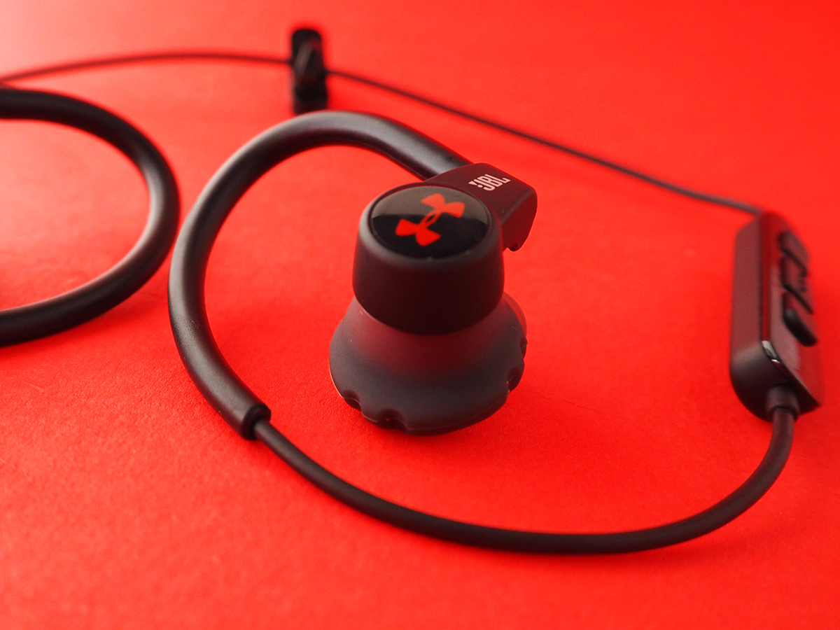 melón Canoa su JBL Under Armour Sport Wireless Heart Rate headphones hands-on review and  first impressions | Stuff