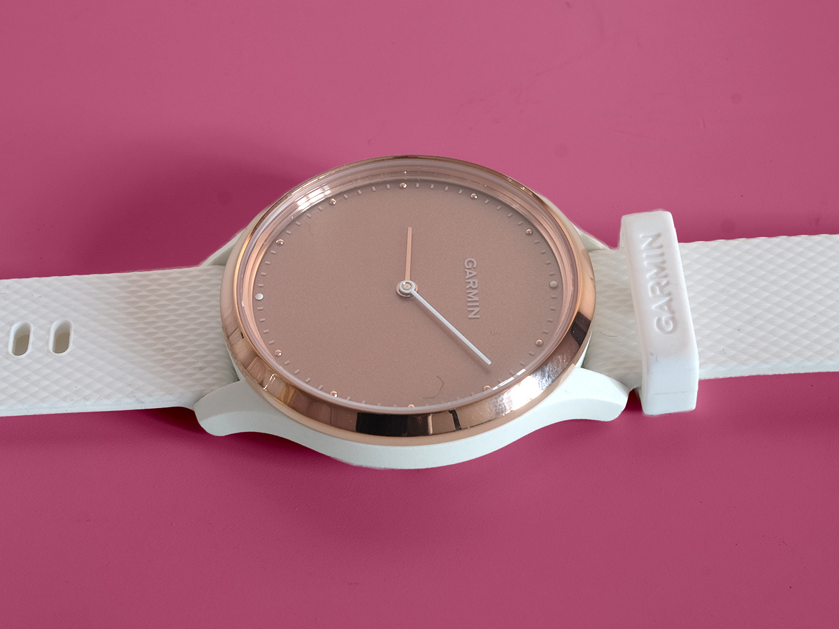Garmin Vivomove HR Review: A Stylish Daily Watch That Supports an Active  Lifestyle