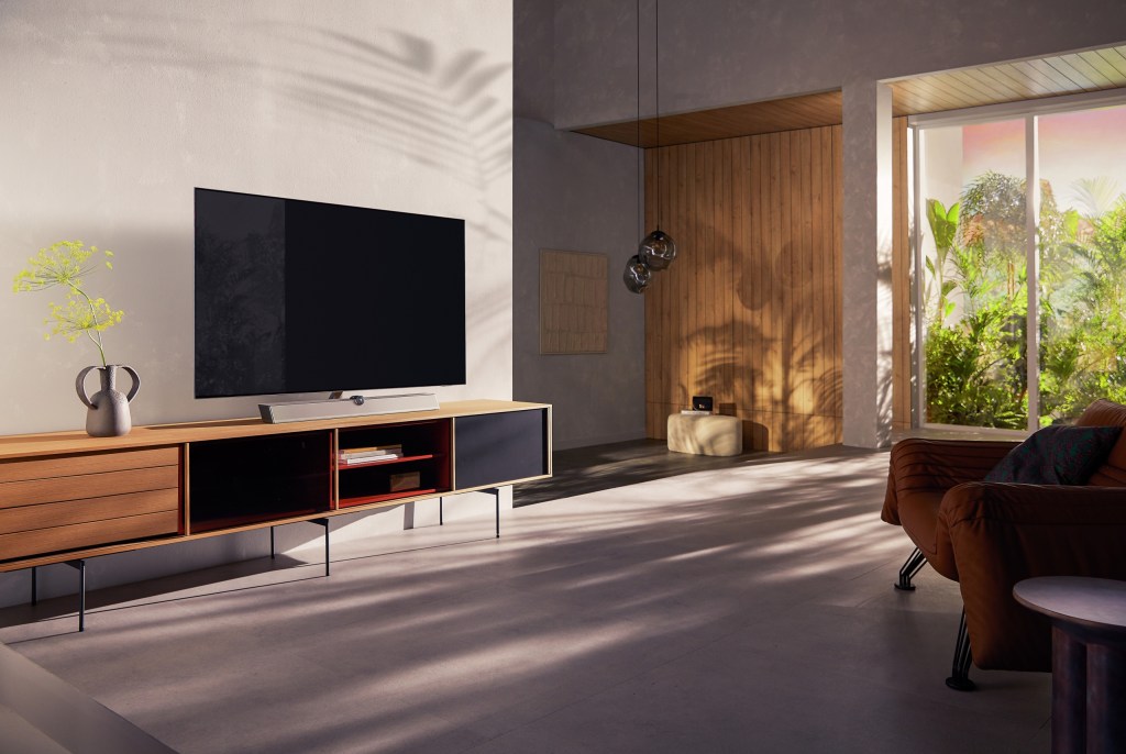 OLED+ Android TV 4K UHD con sonido Bowers&Wilkins 65OLED936/12