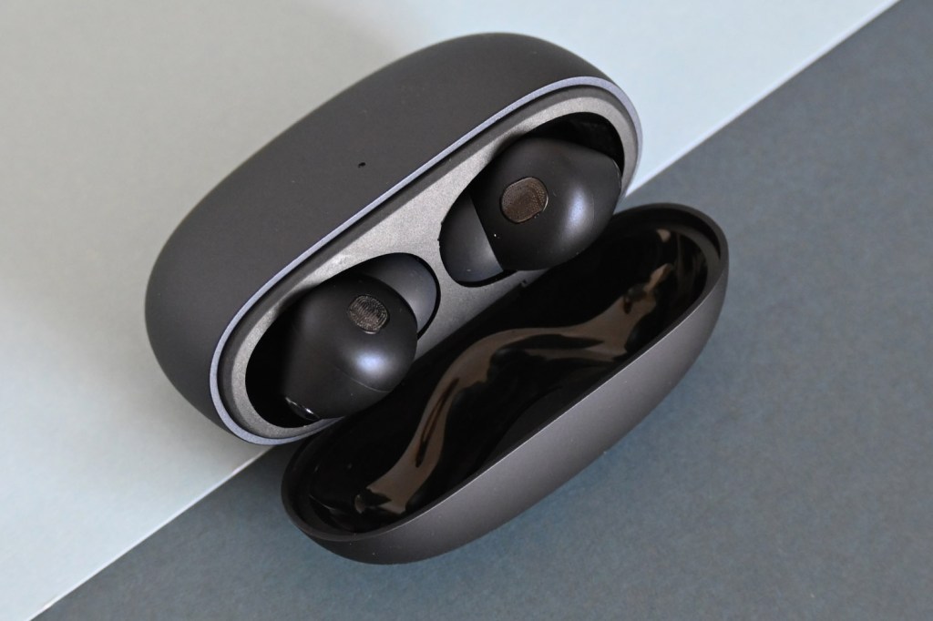 Xiaomi Buds 3T Pro, hands on: Capable wireless earbuds, especially if you  use a recent Xiaomi phone