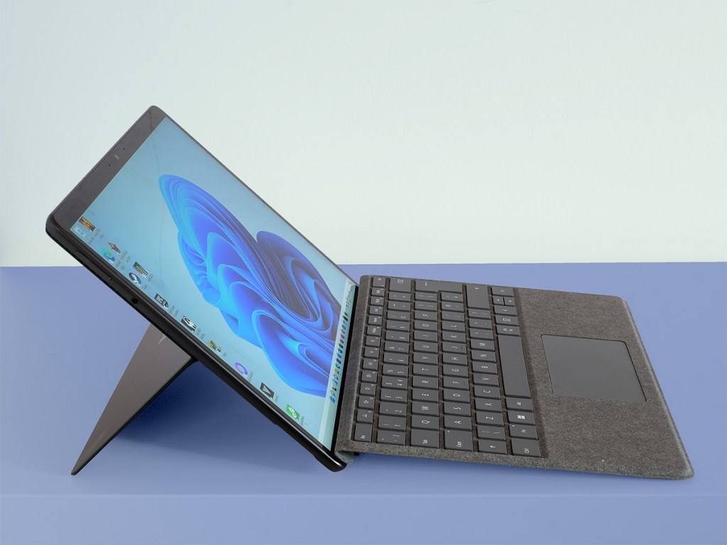 Microsoft Surface Pro 8 Review: High Power, Low Battery