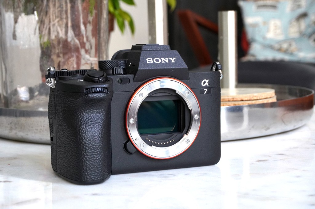 Sony Alpha 7 IV Review: The Best Camera Sony Has Ever Made
