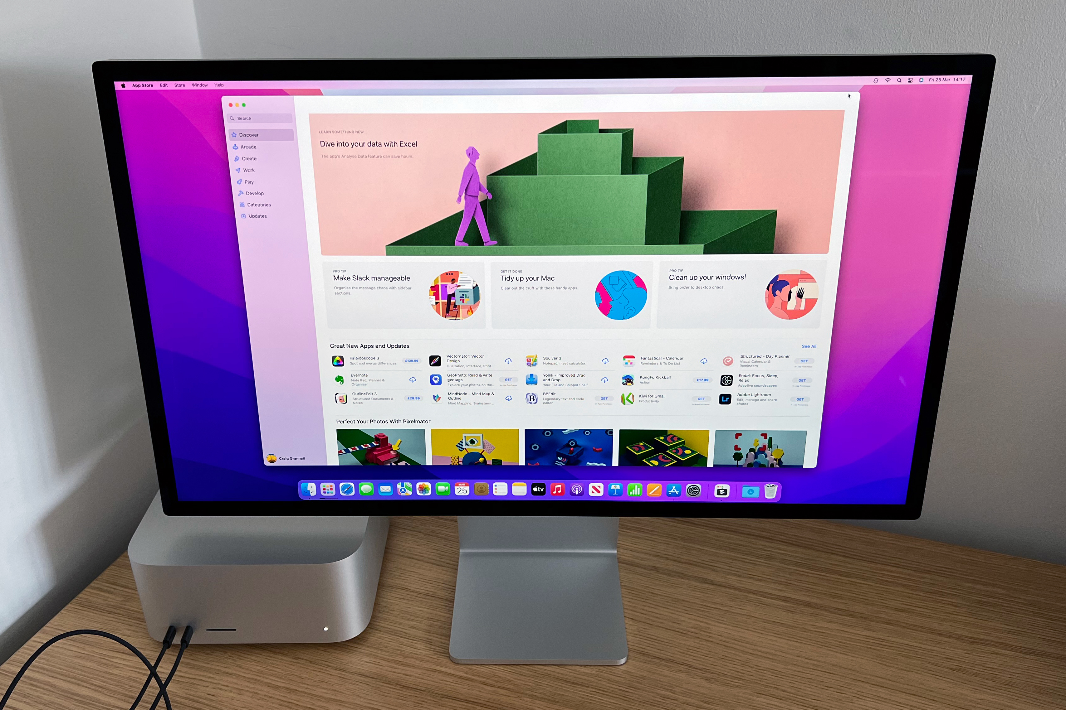 Mac Store UK Apple Studio Display - Tilt adjustable stand (A)