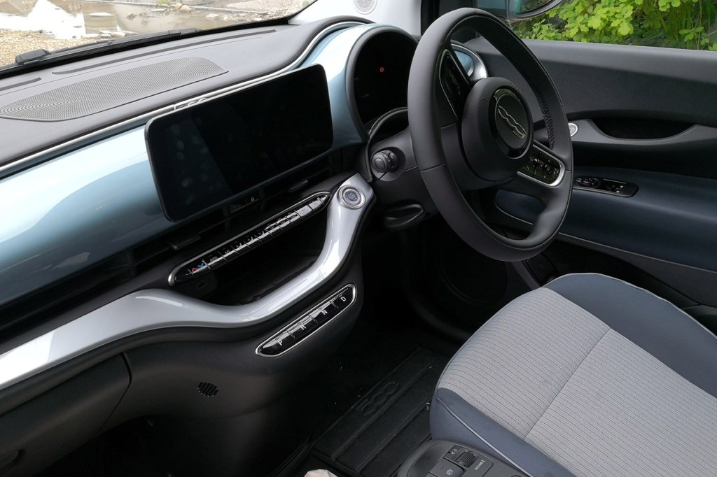 Fiat 500 Electric Icon review: stellar supermini EV | Stuff