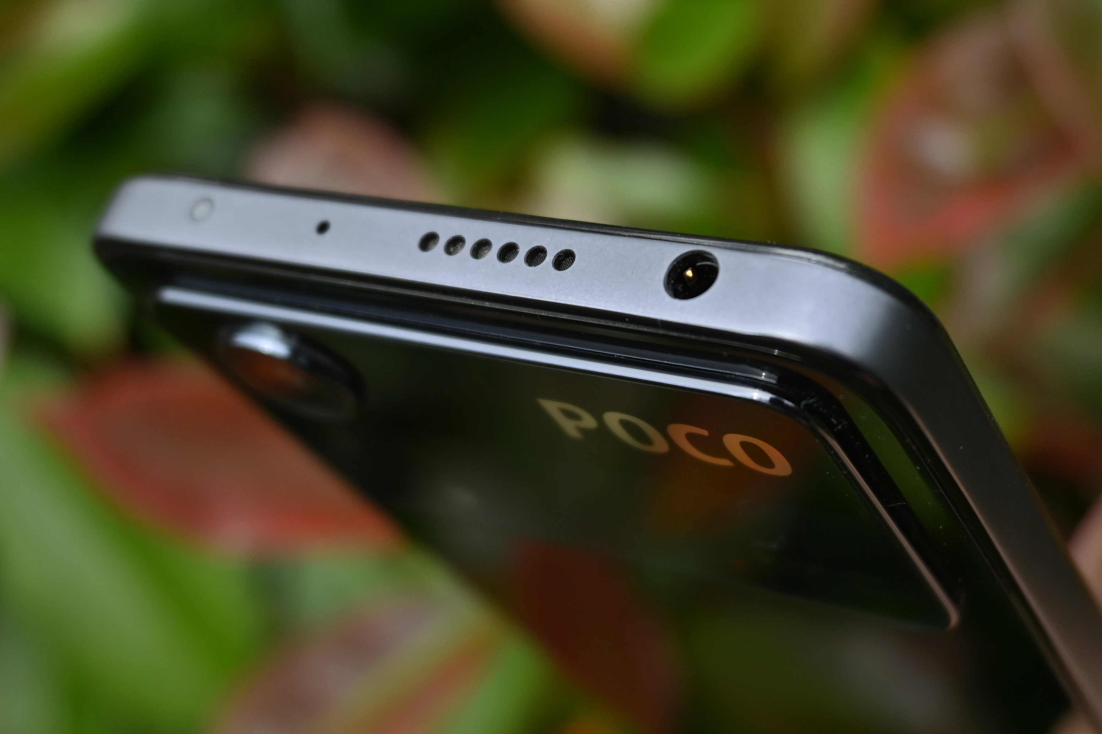 Poco X4 Pro 5G review: Design, build quality, handling