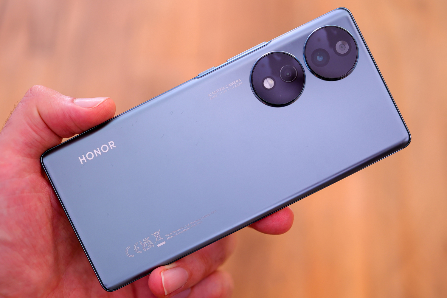 Honor 70 review: Design and handling