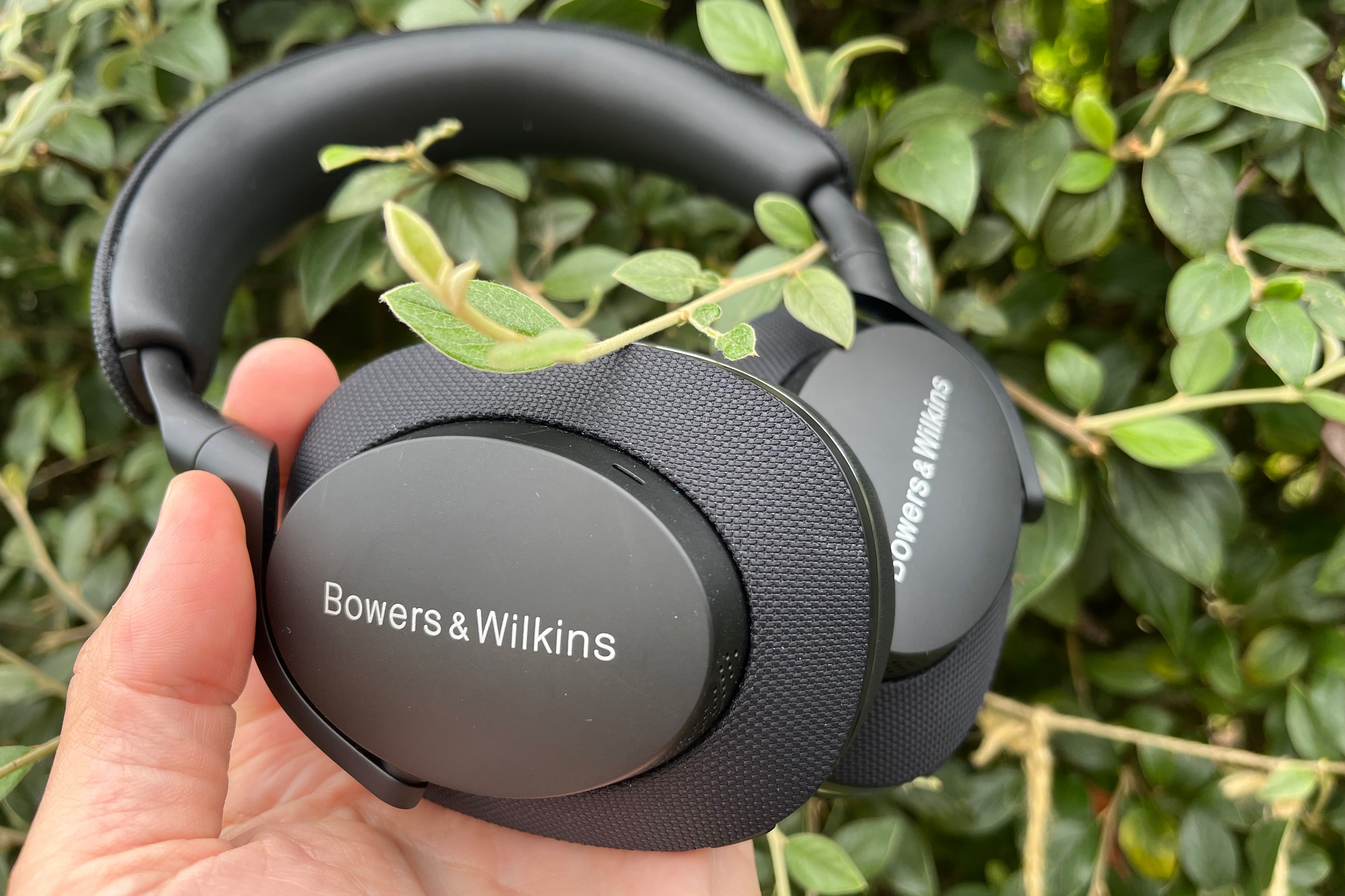 Bowers & Wilkins Px7 S2 Wireless ANC Headphones: Review 