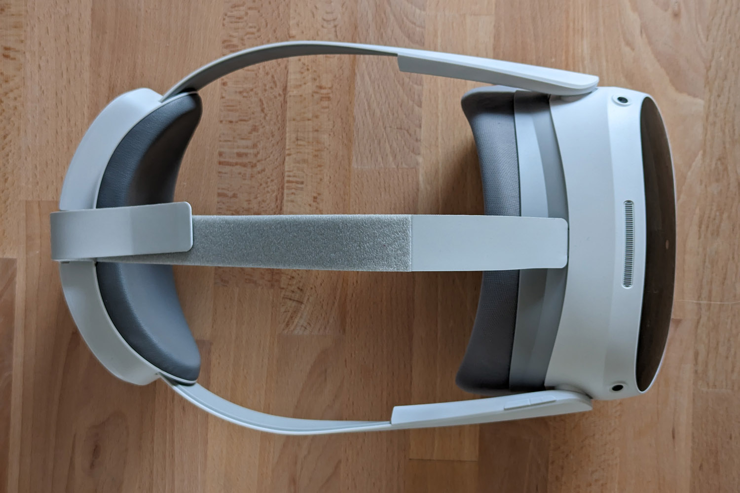 Review] Pico 4 All-In-One VR headset features, games, price