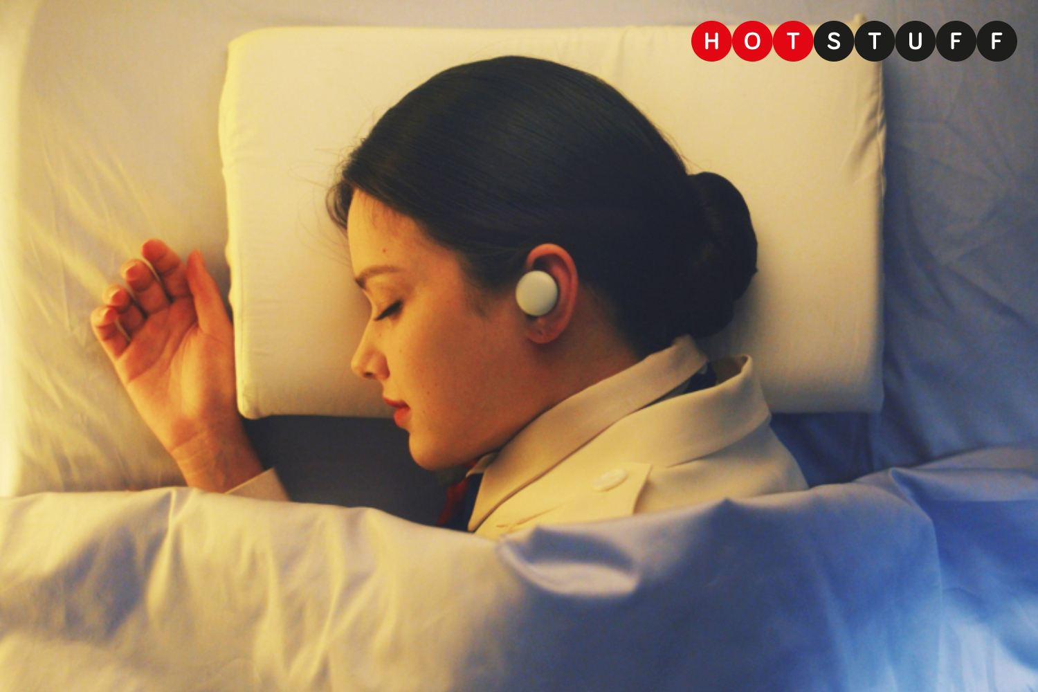 LG s Breeze earbuds want to read your brain to boost your sleep