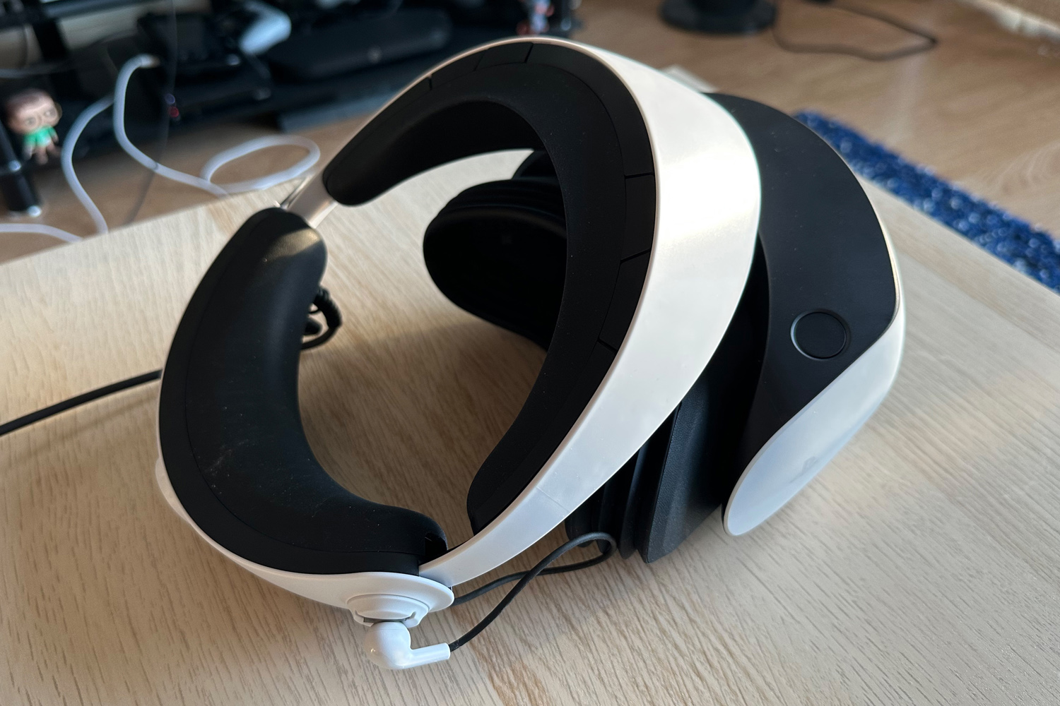 Playstation VR 2 review: The headset that VR gaming needed