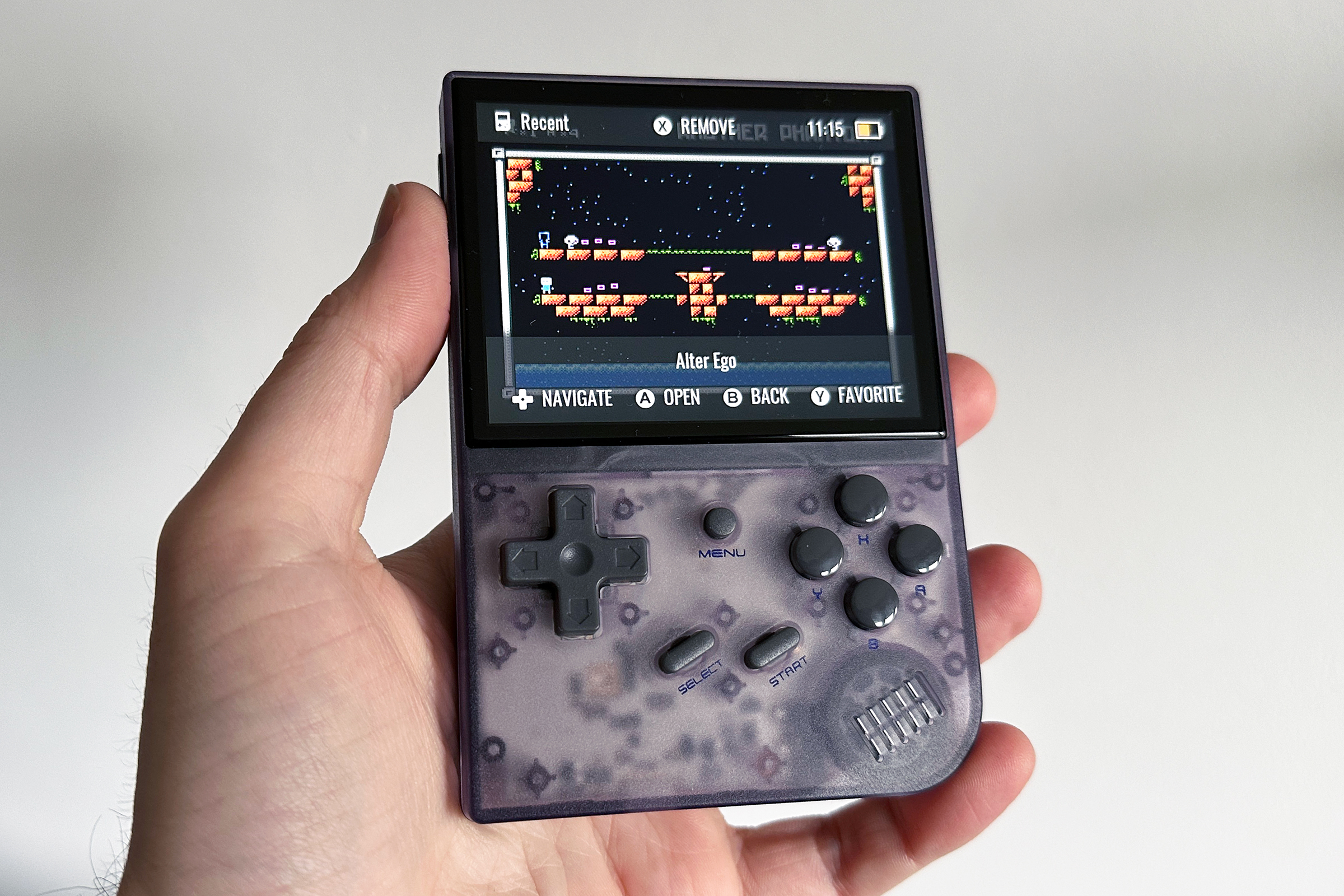 Retro 2024 game handheld