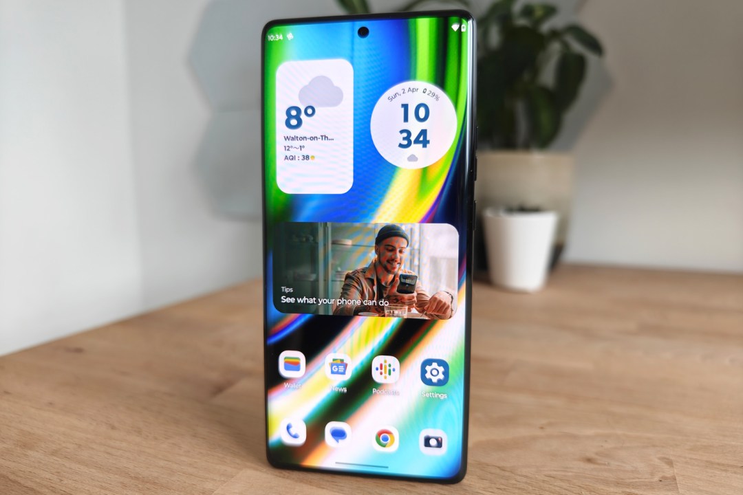 Motorola Edge 40 Pro review: High-end smartphone with 165 Hz display at a  reasonable price -  Reviews