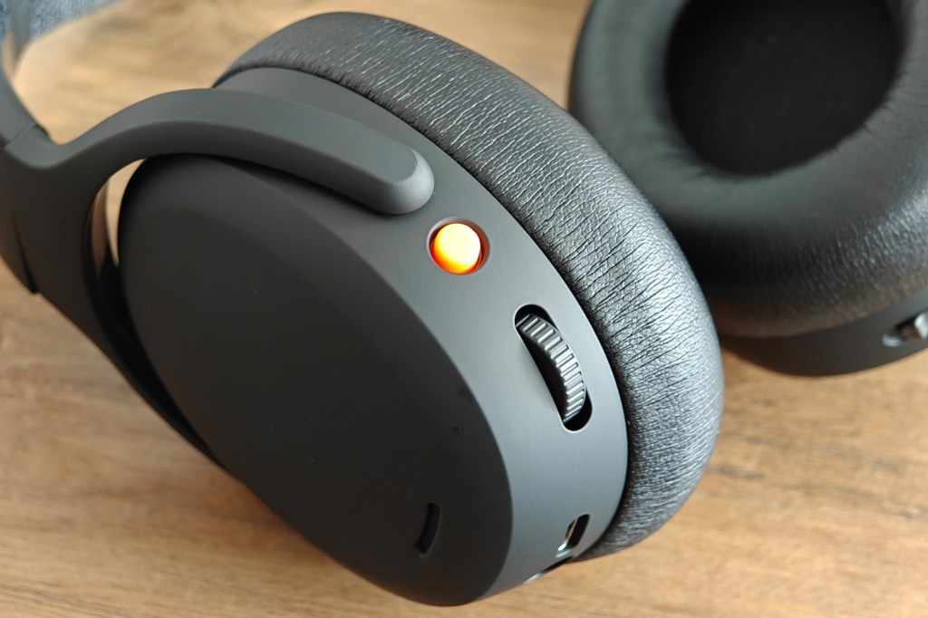 Skullcandy Crusher ANC 2 review: brings the boom | Stuff