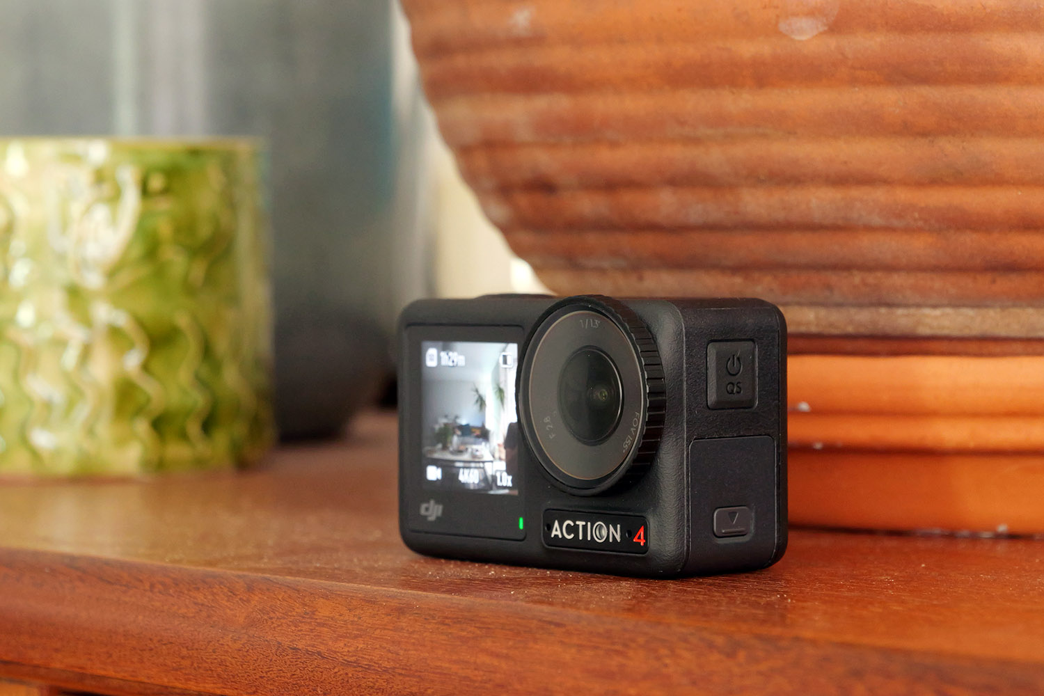 DJI Osmo Action 4 Review: Larger Sensor and LOG Video Recording Are a Big  Deal