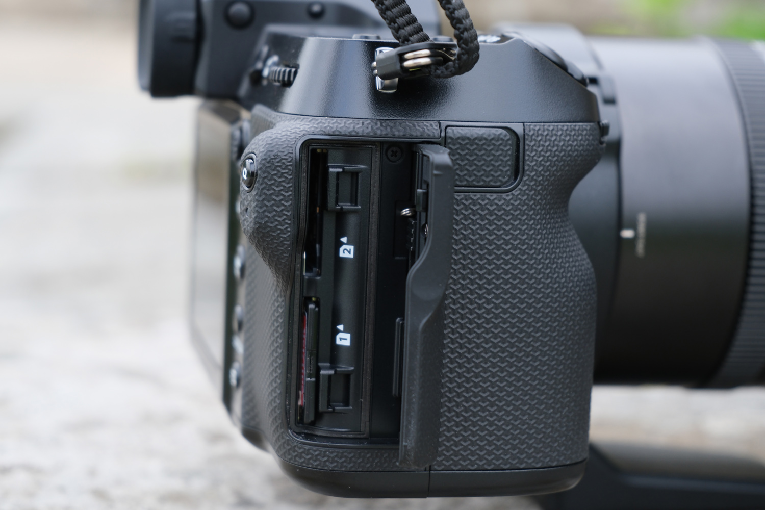 Fujifilm GFX100s II hands-on review card slots