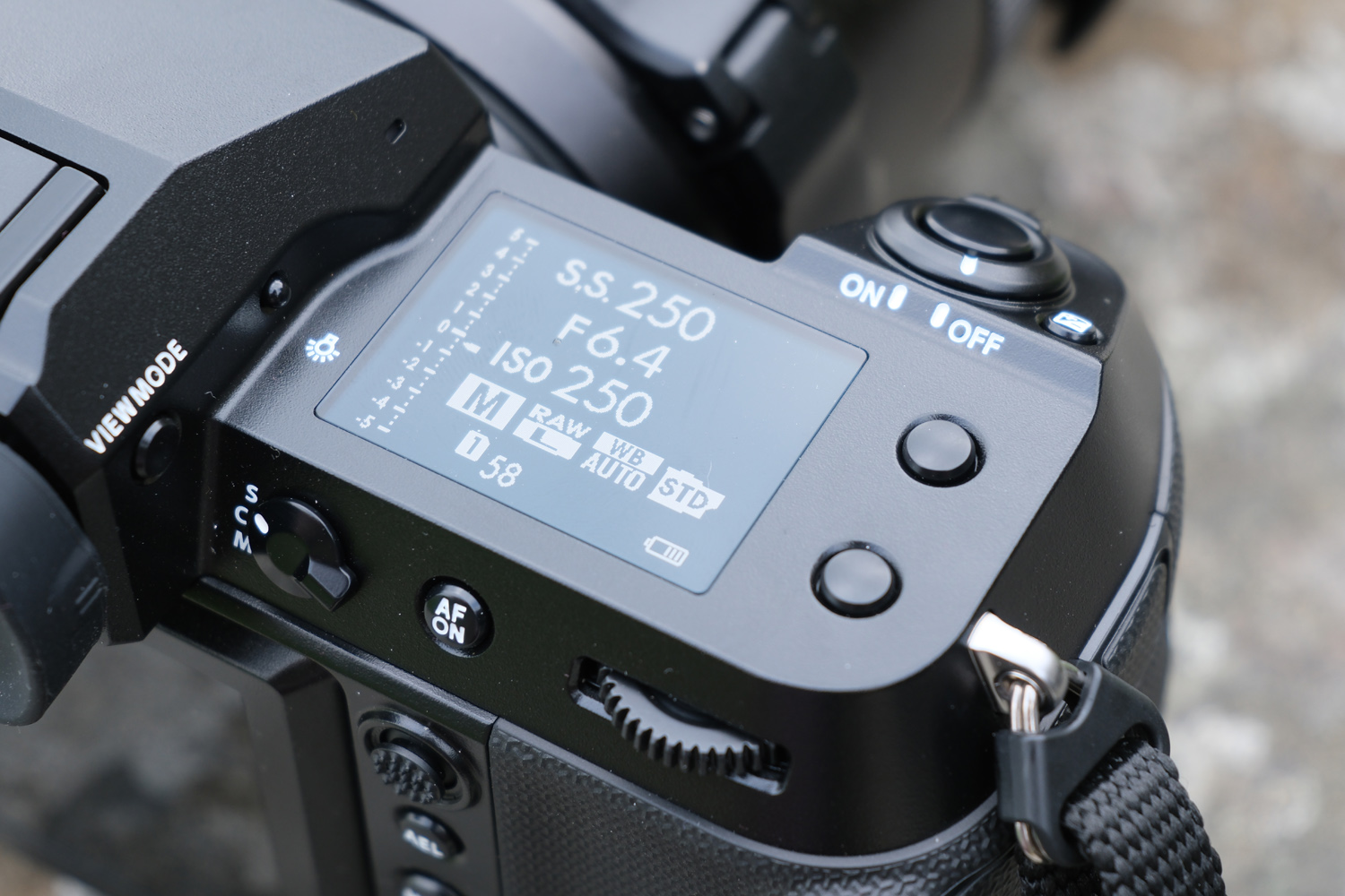 Fujifilm GFX100s II hands-on review top plate display