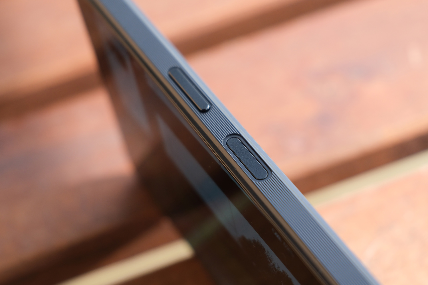 Sony Xperia 1 VI review fingerprint sensor