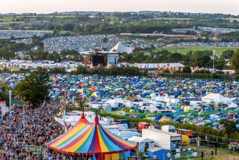 How do phone networks actually work at events like Glastonbury?