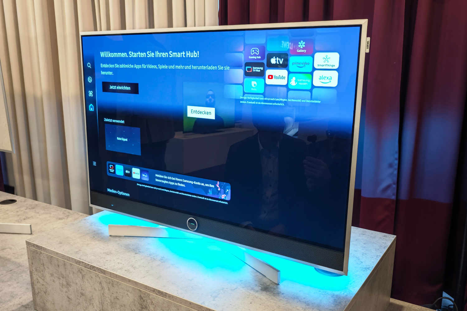 Loewe Stellar TV hands-on smart TV