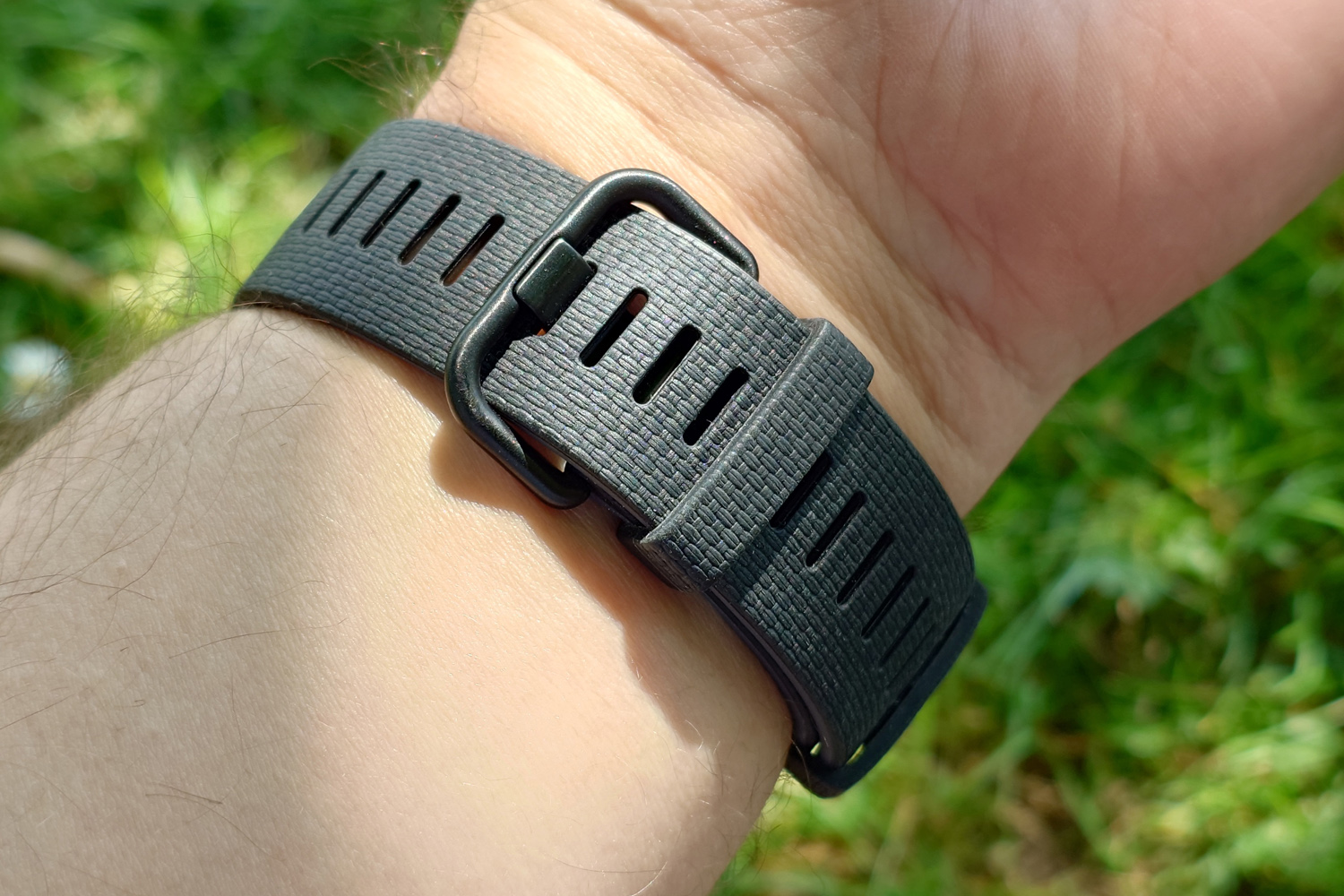 Polar Grit X2 Pro watch review strap