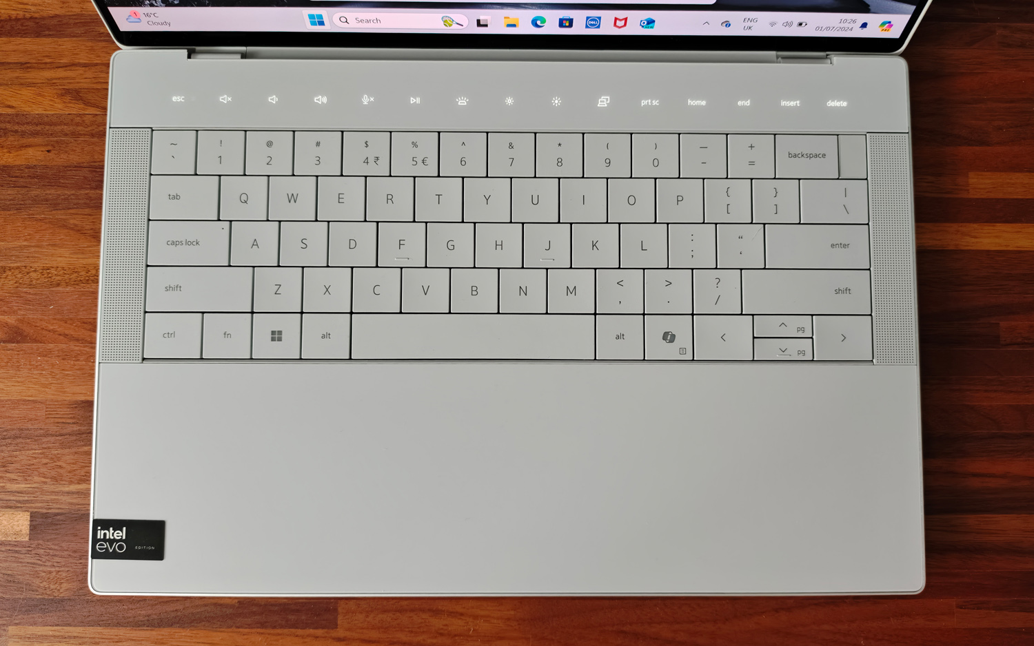 Dell XPS 14 review keyboard tray