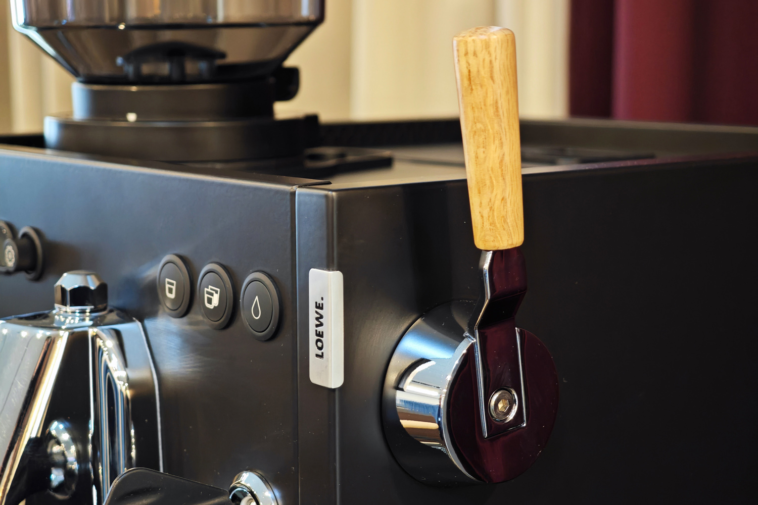 Loewe Aura coffee machine hands-on milk wand handle