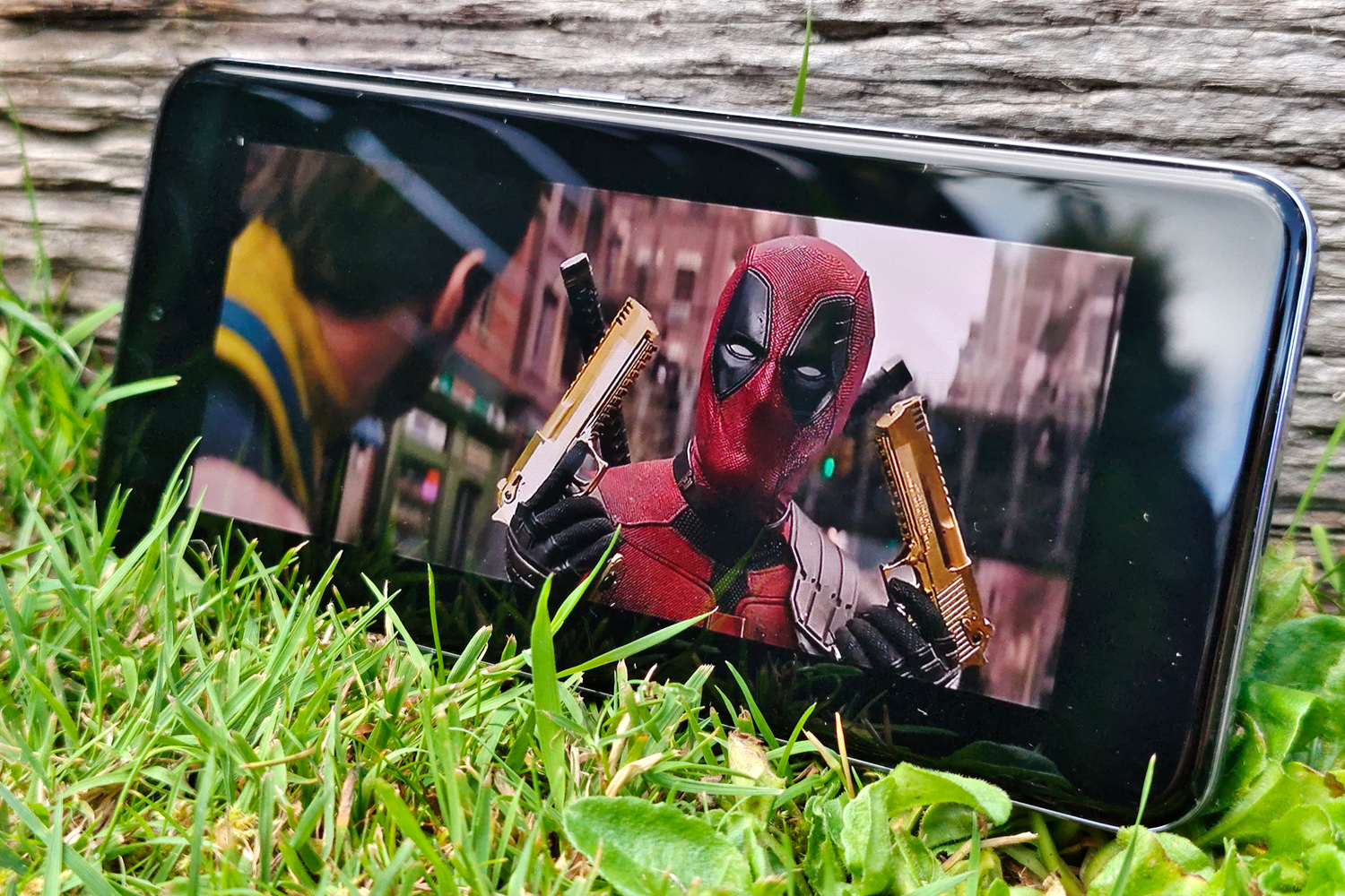 Oppo Reno 12 Pro review display 2