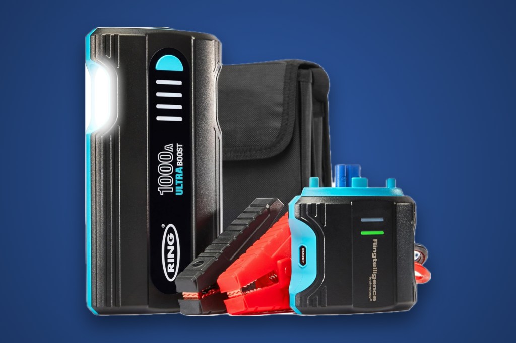 Ring Automotive Ultraboost 1000A jump starter