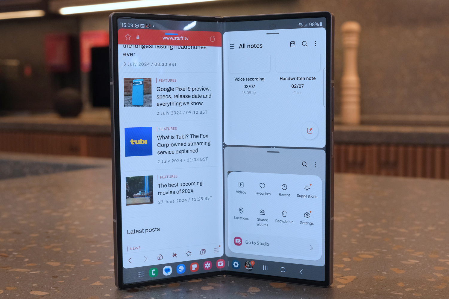 Samsung Galaxy Z Fold6 hands-on split view