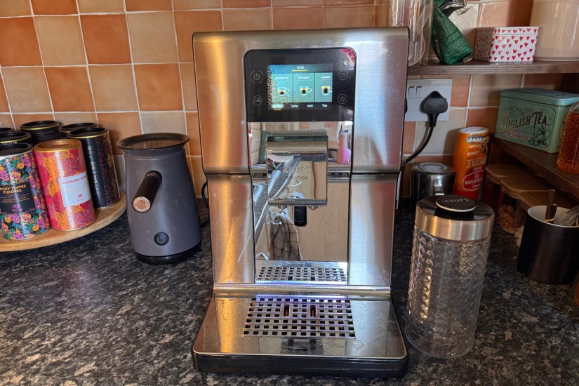 Krups Intuition Experience+ review: near perfect bean-to-cup machine