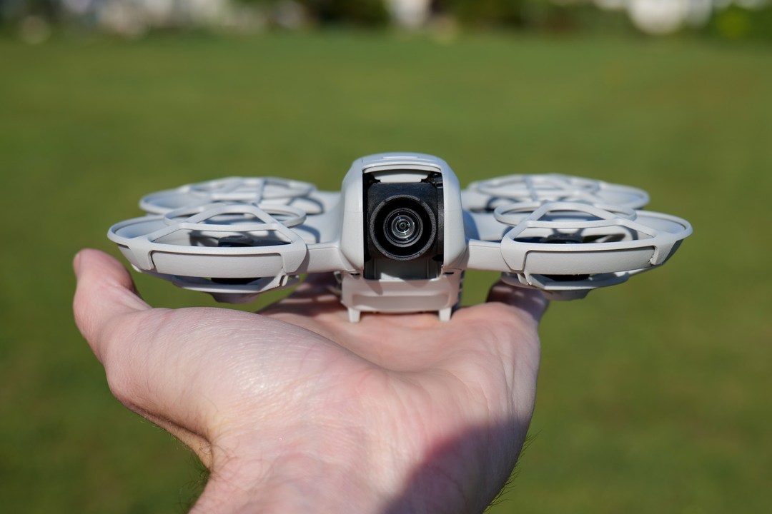 DJI Neo on hand