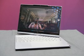 Lenovo’s twisting 2-in-1 is the best kind of concept laptop