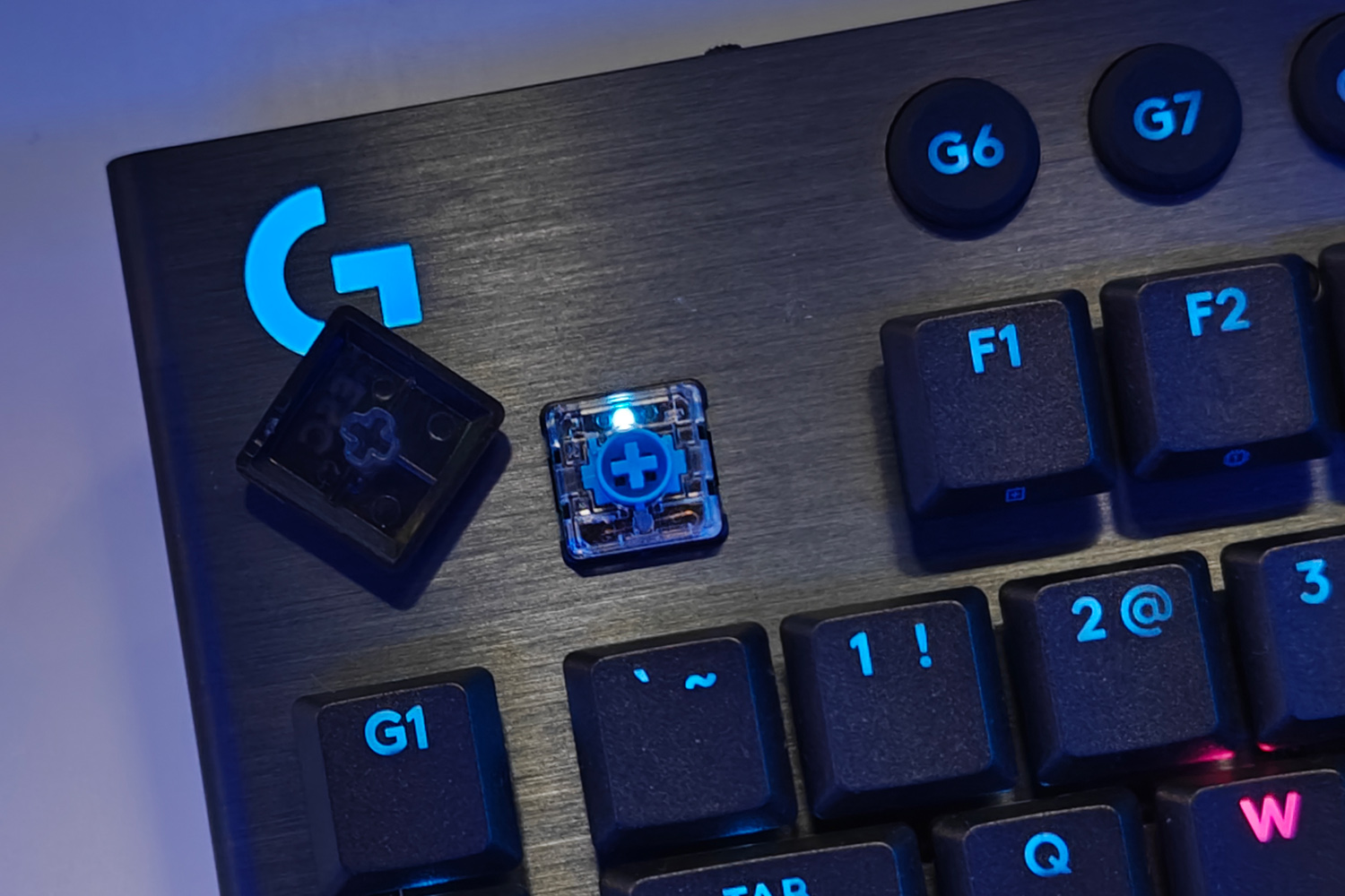 Logitech G915 X switches