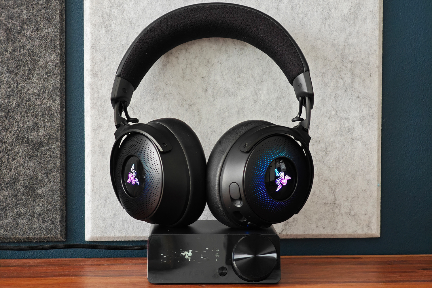 Razer Kraken V4 Pro review design