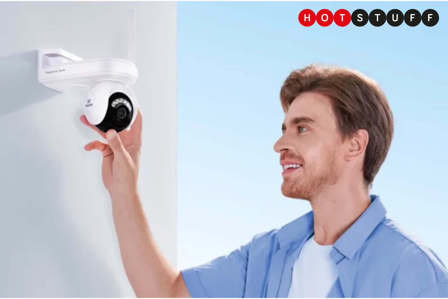 This battery-powered smart security camera promises continuous recording