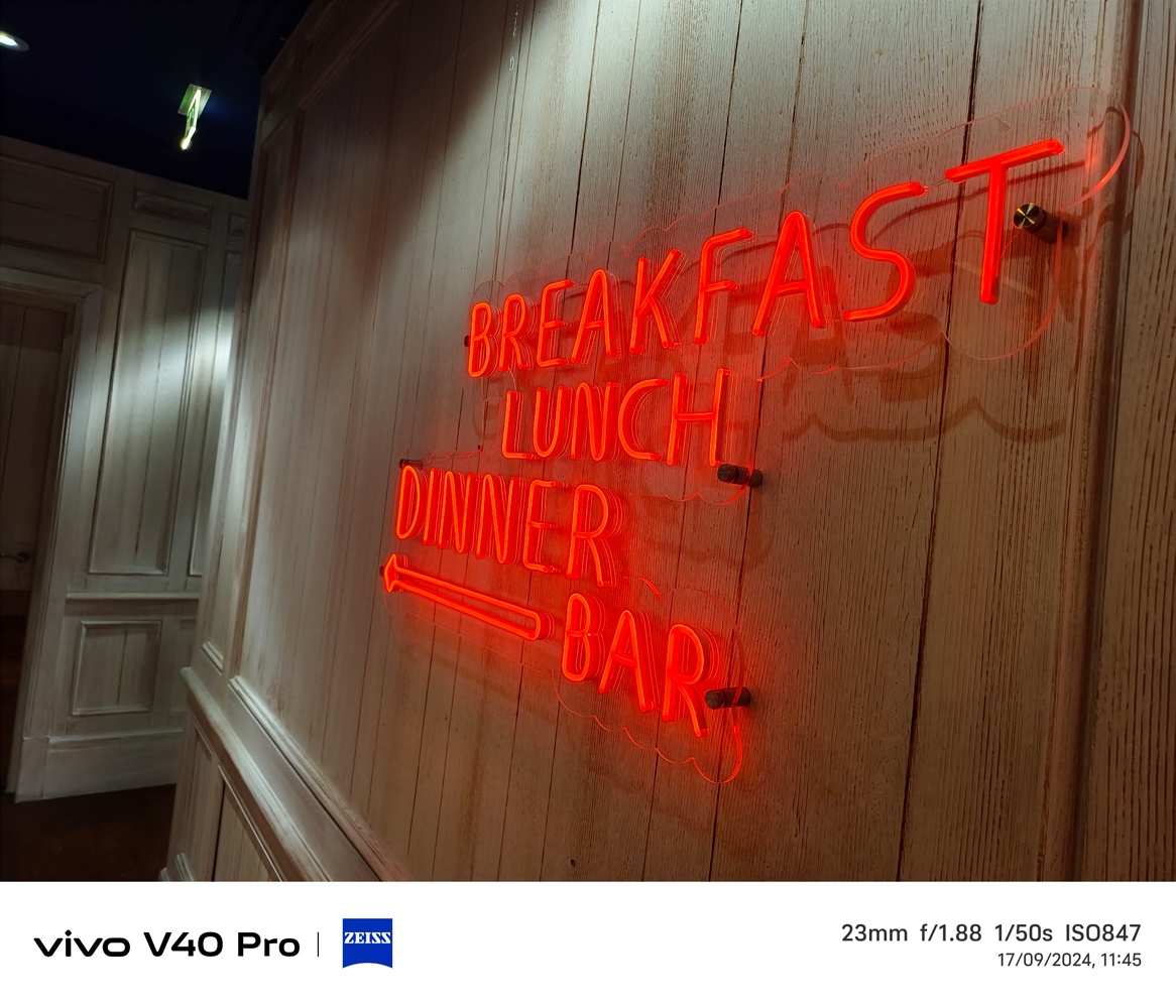 Vivo V40 Pro camera samples neon