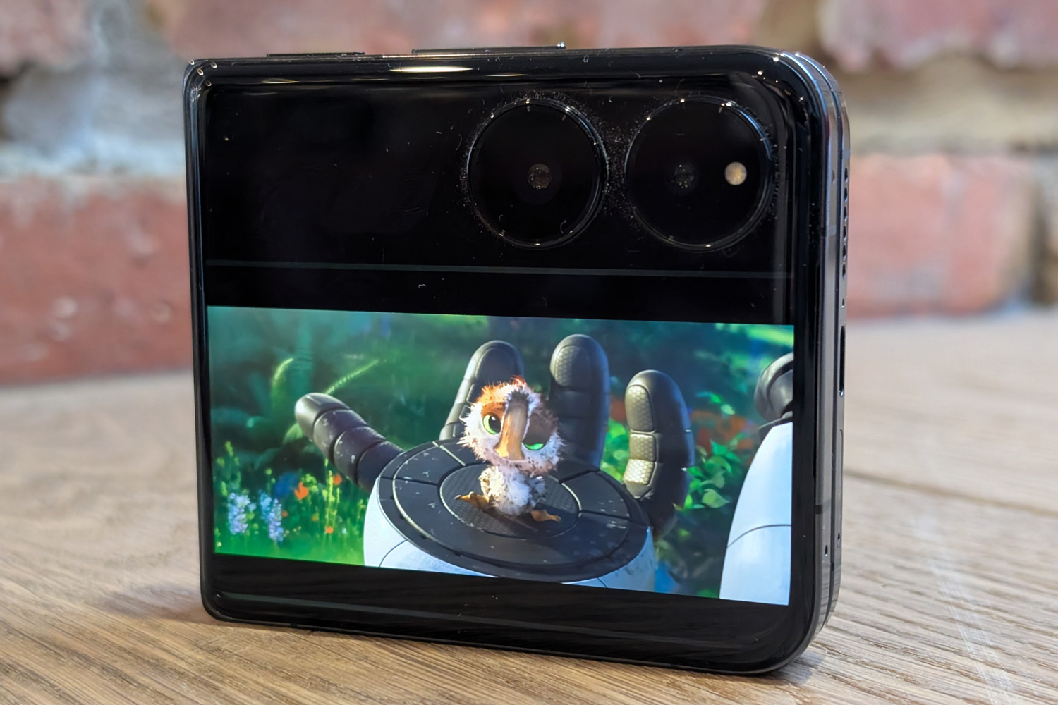 Xiaomi Mix Flip review display 3